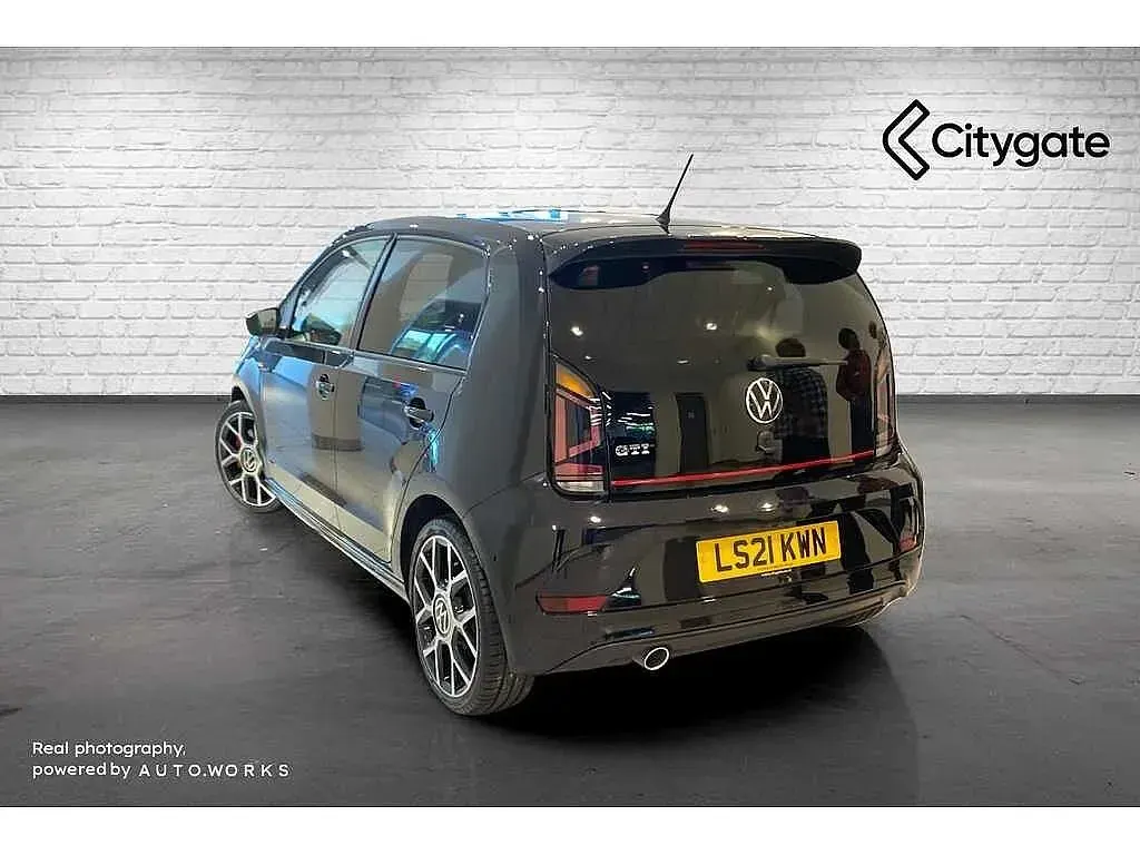 Used VW up! 115 HP (84 kW) 2021 Hatchback