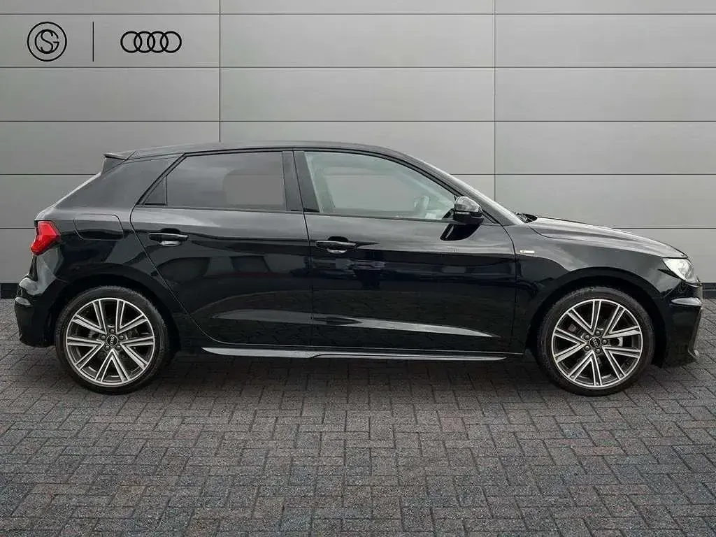 Used Audi A1 S-Line 114 HP (83 kW) 2025 Black SUV
