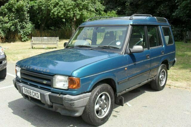 Used Land Rover Discovery 2 300 HP (220 kW) 1999 SUV