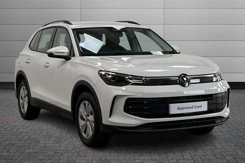 Used VW Tiguan 130 HP (95 kW) 2024 White SUV