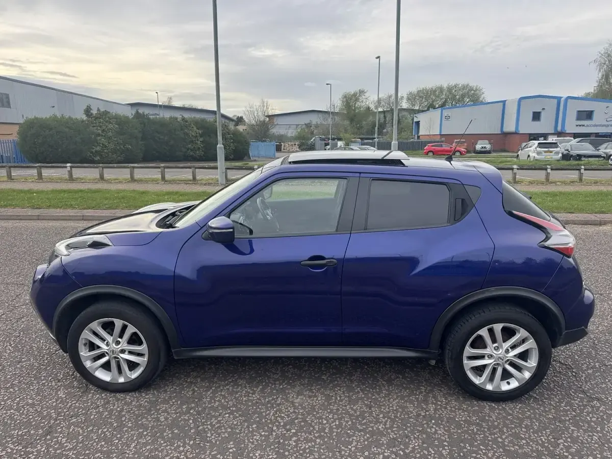 Used Nissan Juke N-Connecta 115 HP (84 kW) 2016 Blue SUV