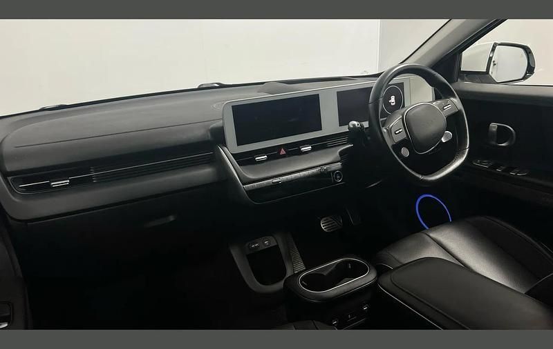 Used Hyundai Ioniq 5 Ultimate 167 kW (228 HP) 2022 White SUV