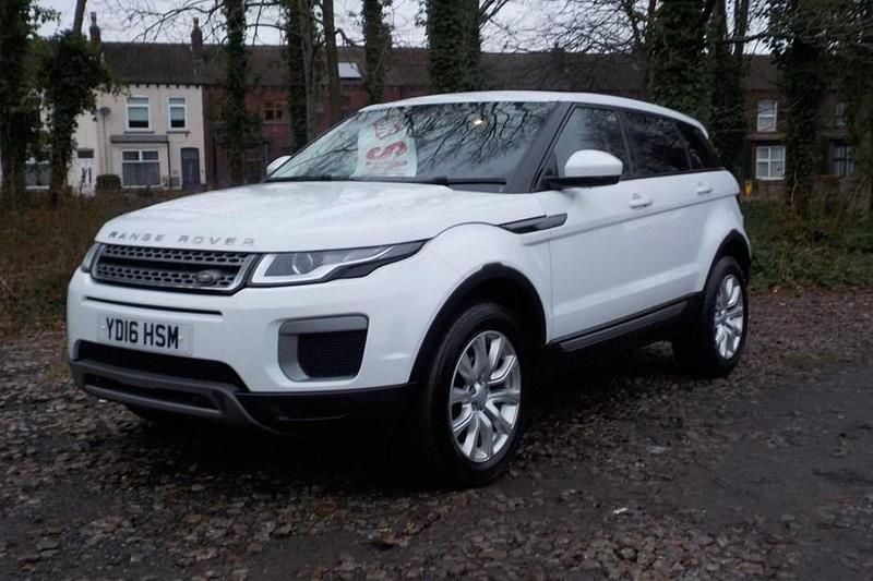 Used 2016 Land Rover Range Rover evoque SE Hatchback | £8,195 (Good price) - Image 1/1