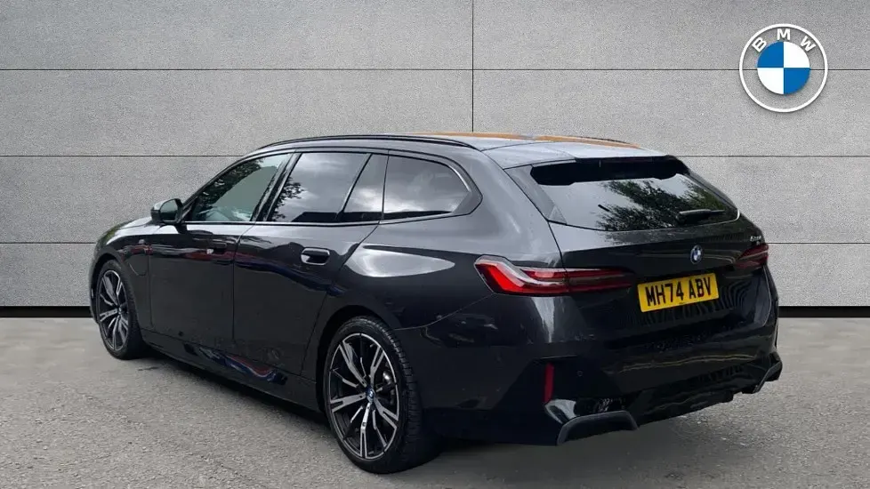 Used BMW 530e M Sport 295 HP (216 kW) 2025 Grey Estate