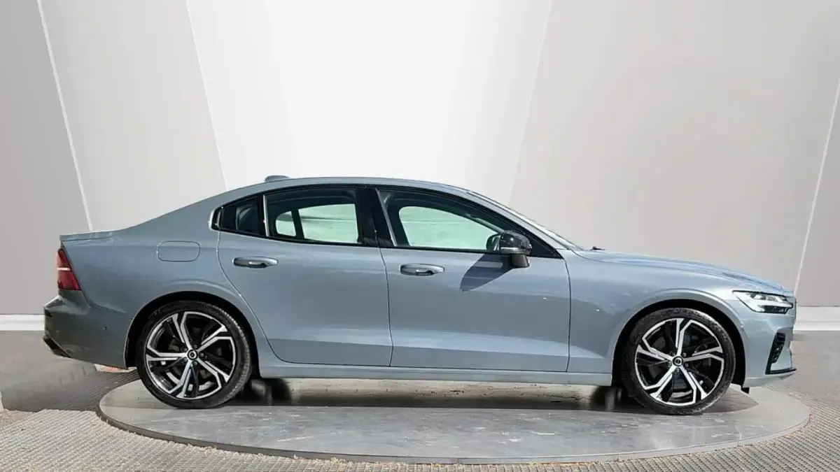 Used Volvo S60 Plus 449 HP (330 kW) 2023 Grey Sedan