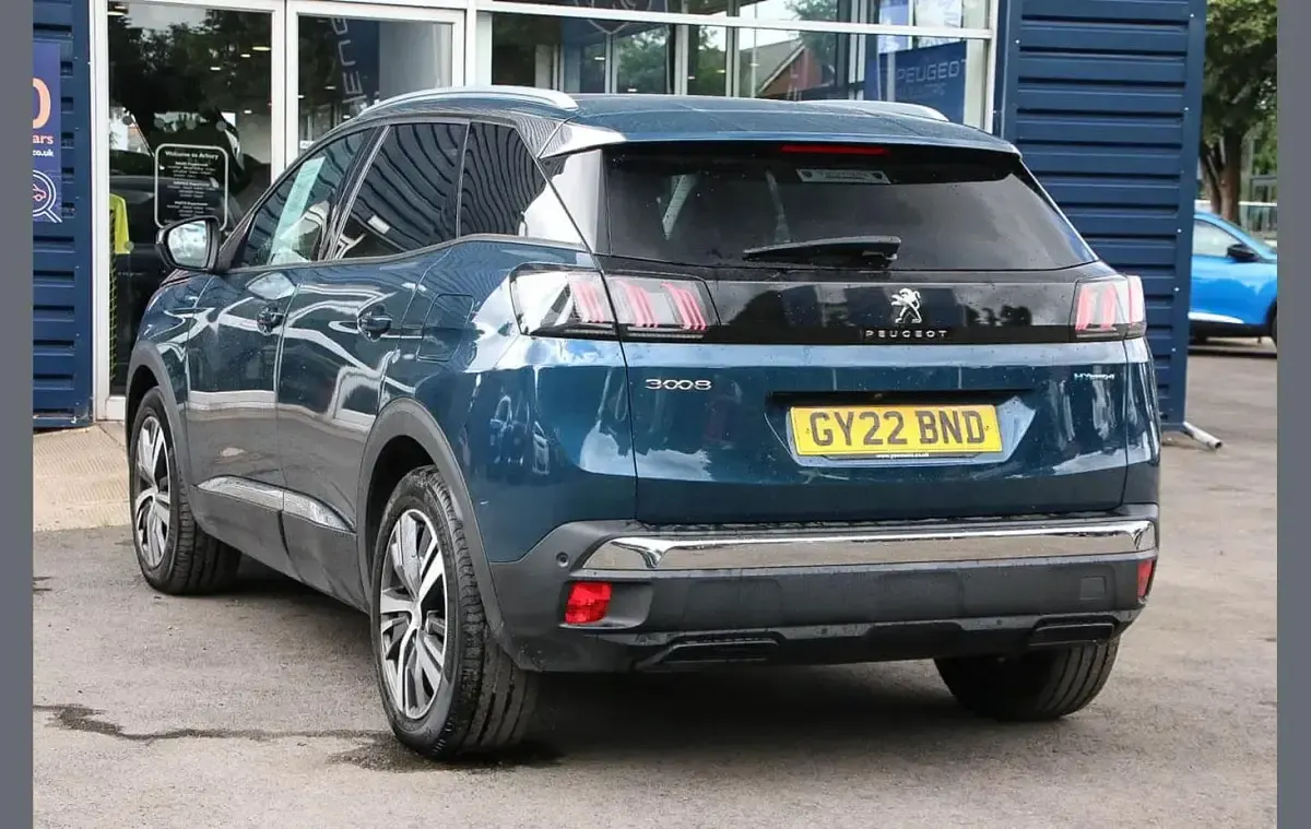 Used Peugeot 3008 Allure Premium 296 HP (217 kW) 2022 Blue SUV