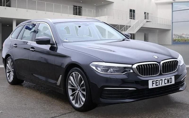 Used 2019 BMW 520 Estate | £12,750 (Super price) - Image 1/2