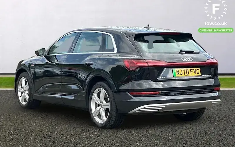 Used Audi e-tron 230 kW (313 HP) 2022 SUV