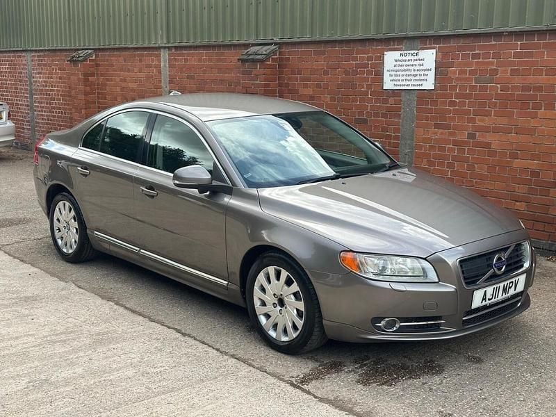 Grey Used 2011 Volvo S80 SE Sedan | £2,595 - Image 1/4