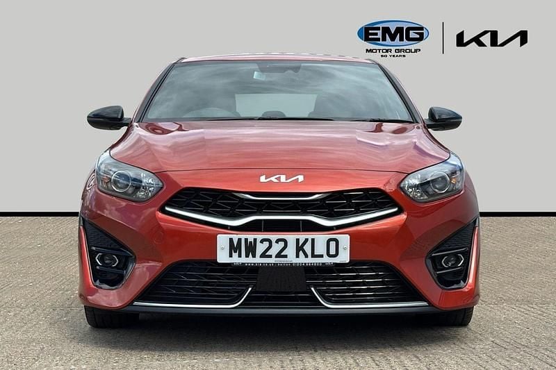 Used Kia Ceed GT GT-Line 158 HP (116 kW) 2022 Orange Hatchback