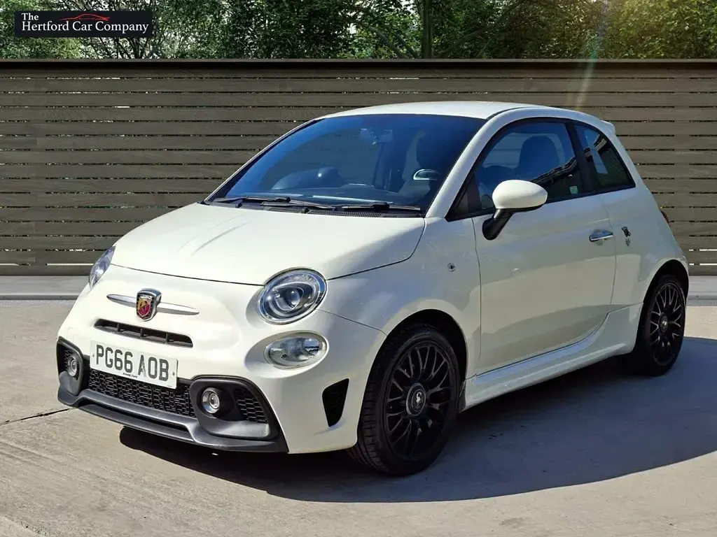 Used Abarth 595 145 HP (106 kW) 2016 White Hatchback