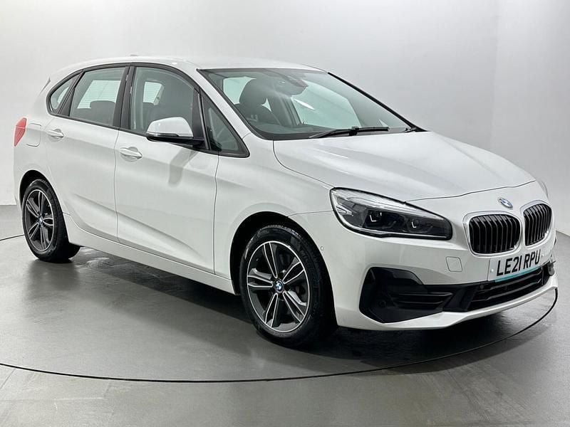 White Used 2021 BMW 225 Sport Line Hatchback | £12,873 (Good price) - Image 1/4