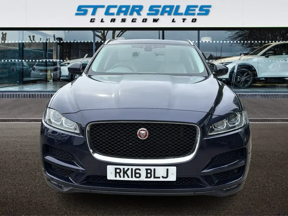 Used Jaguar F-Pace Portfolio 180 HP (132 kW) 2016 Blue SUV