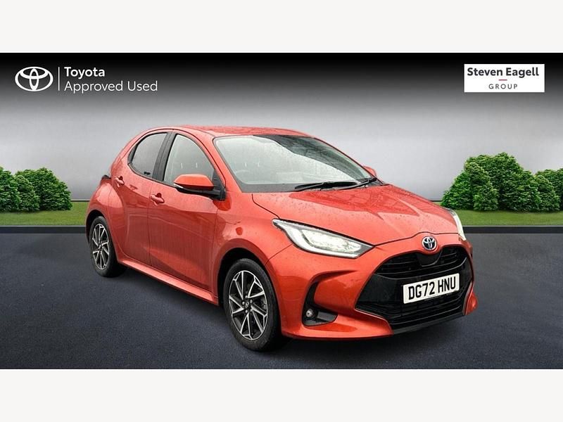 Used Toyota Yaris Hybrid Design 2022 Orange Hatchback