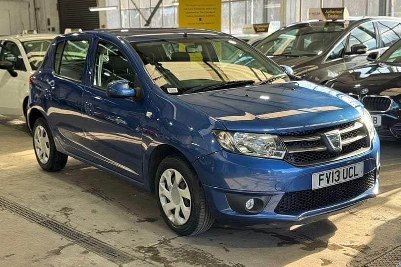 Used Dacia Sandero Lauréate 90 HP (66 kW) 2013