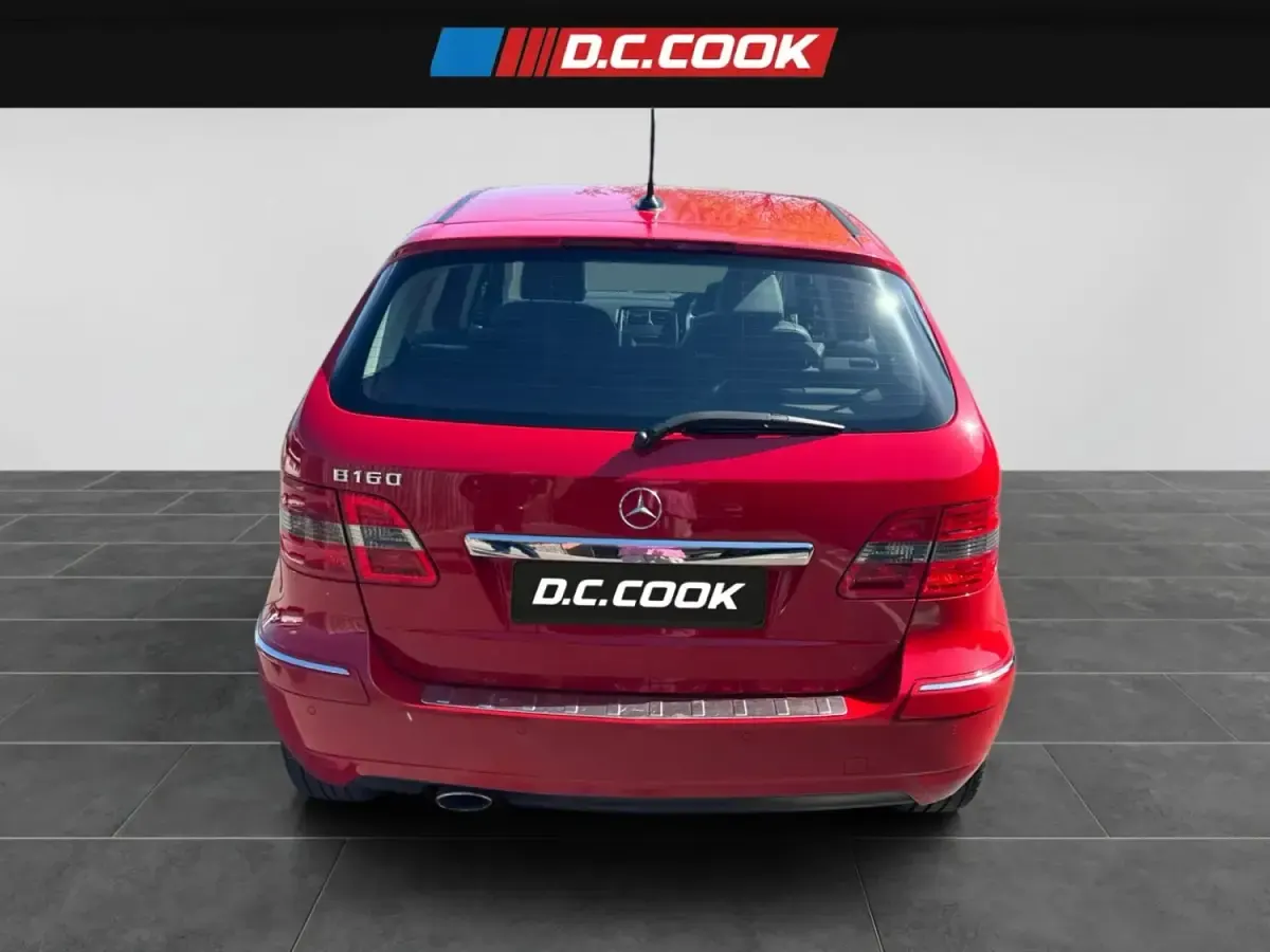 Usado Mercedes B160 2011 Vermelho Monovolume