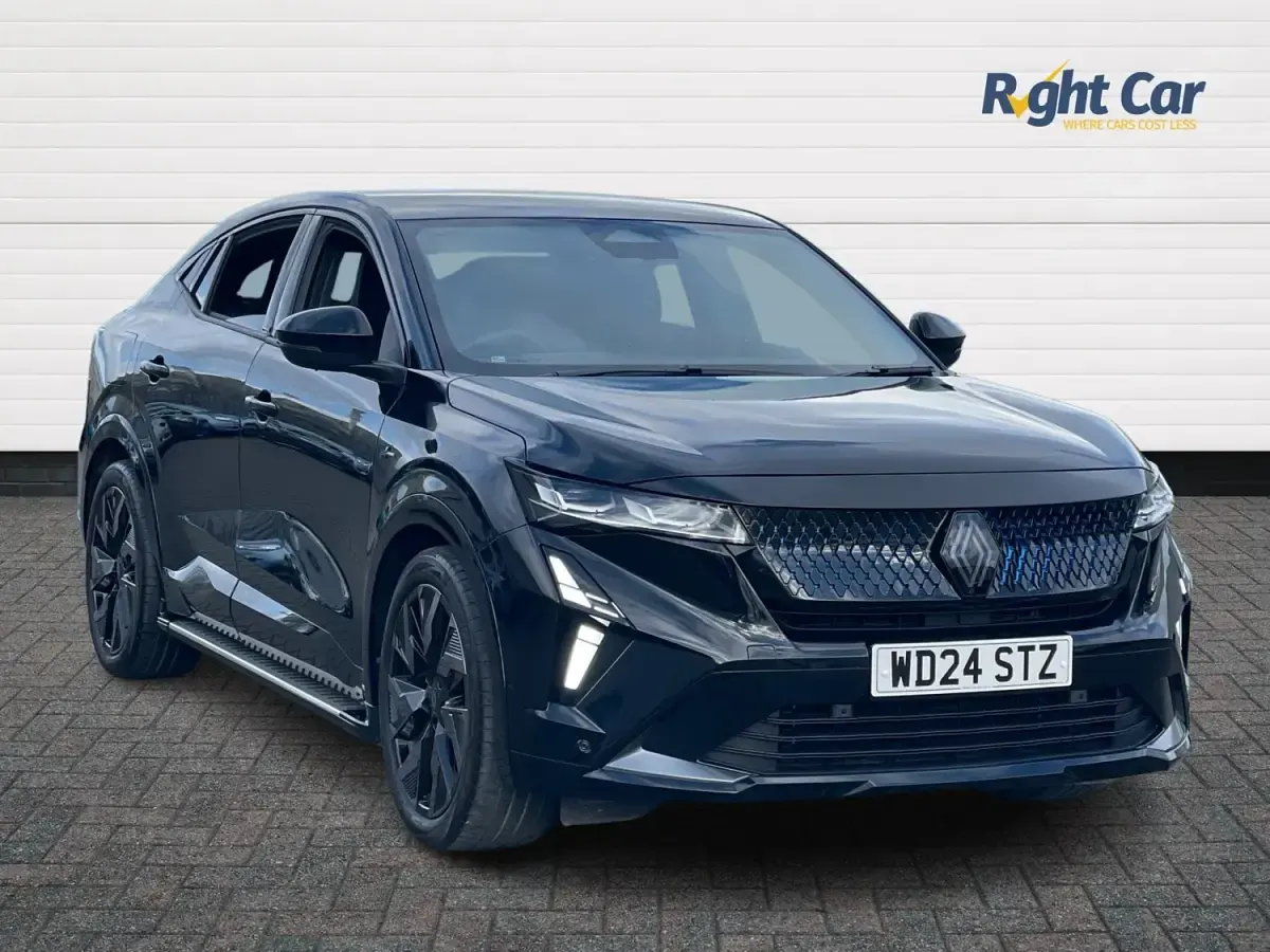 Begagnad Renault Rafale Techno Esprit Alpine 200 HK (147 kW) 2024 Svart SUV