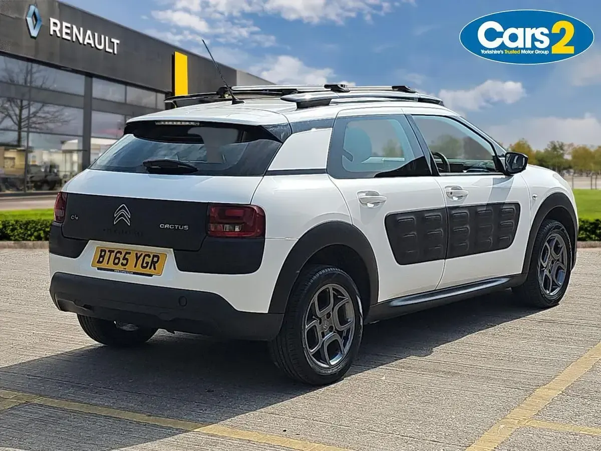 Used Citroën C4 Cactus Feel 2015 White Hatchback