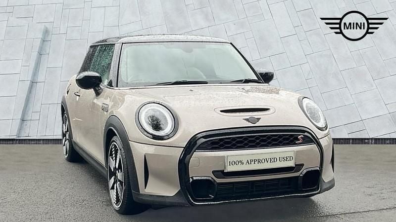 Grey Used 2022 Mini Cooper S Exclusive Hatchback | £20,450 (Fair price) - Image 1/4