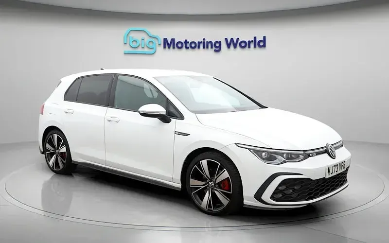 Used VW Golf VIII GTD 200 HP (147 kW) 2023 White Hatchback
