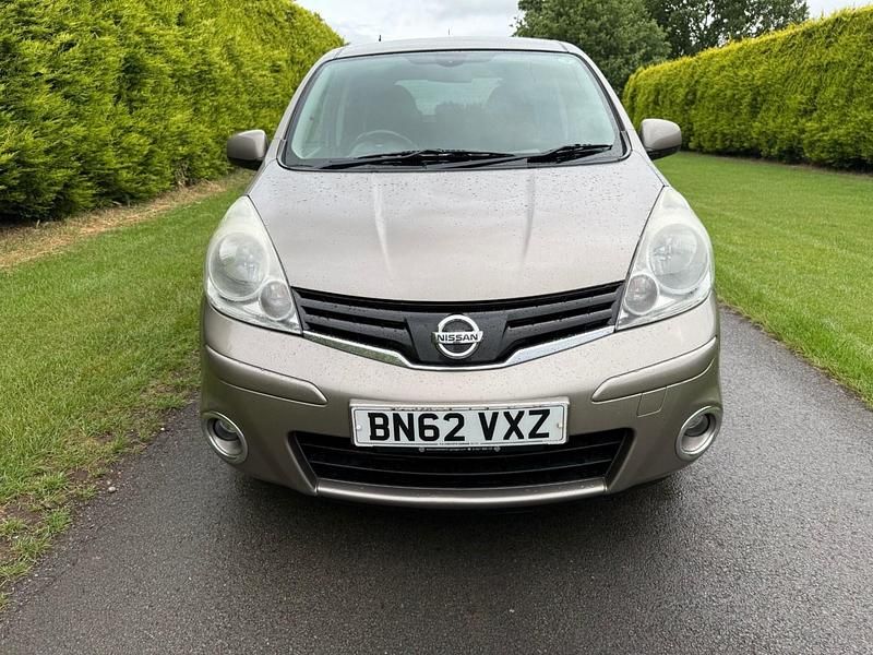 Used Nissan Note N-TEC 90 HP (66 kW) 2012 Beige MPV