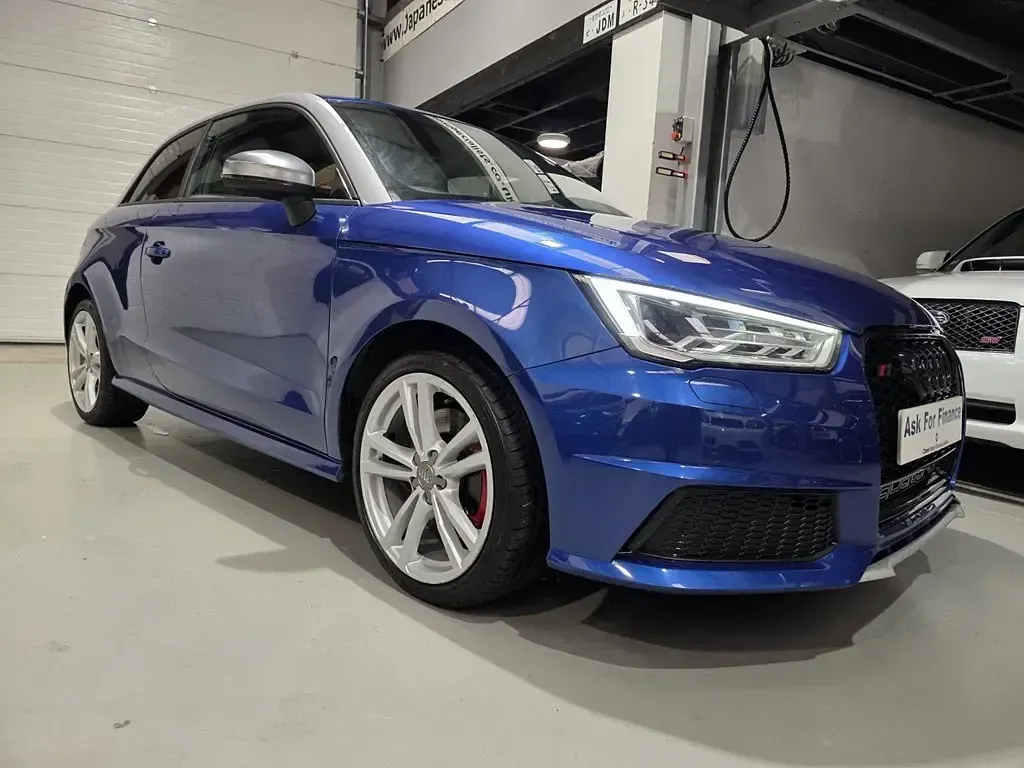 Usado Audi S1 Performance 231 HP (169 kW) 2015 Azul Citadino