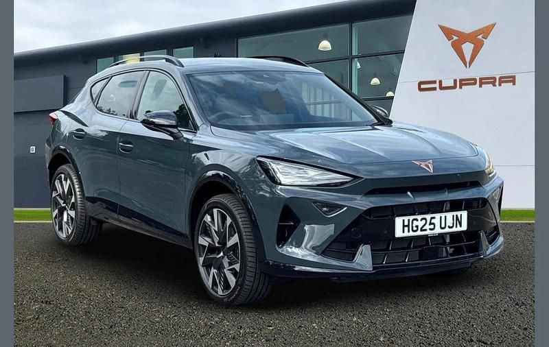 Blue Used 2025 Cupra Formentor SUV | £29,995 (Expensive) - Image 1/4