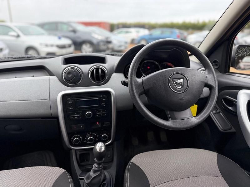 Used Dacia Duster Ambiance 2016 Black Hatchback