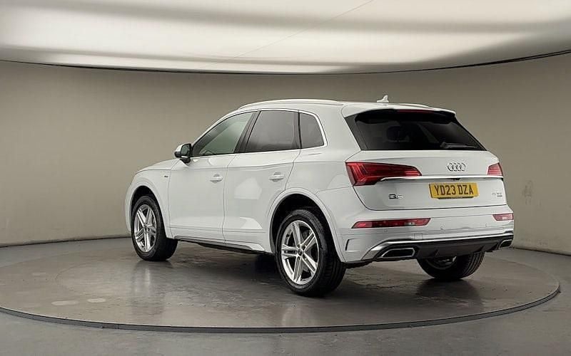 Used Audi Q5 S-Line 265 HP (194 kW) 2023 White SUV