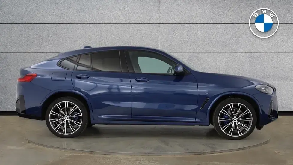 Used BMW X4 M Sport 187 HP (137 kW) 2025 Blue SUV
