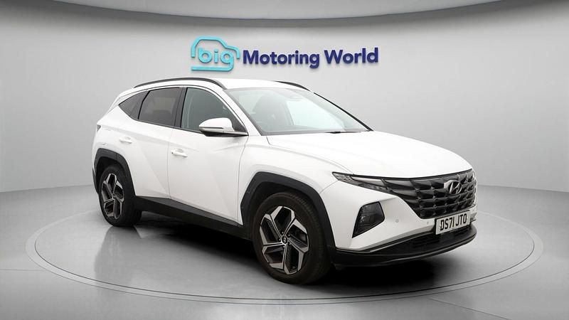 White Used 2022 Hyundai Tucson Premium SUV | £17,000 (Super price) - Image 1/4