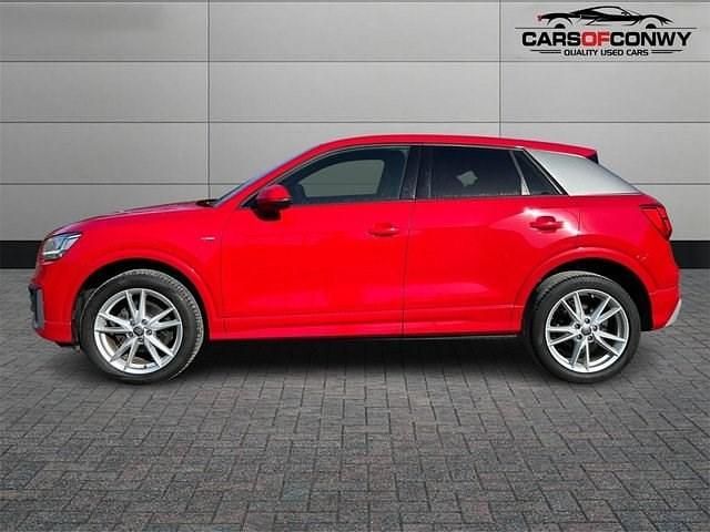 Begagnad Audi Q2 S-Line 116 HK (85 kW) 2019 Röd SUV