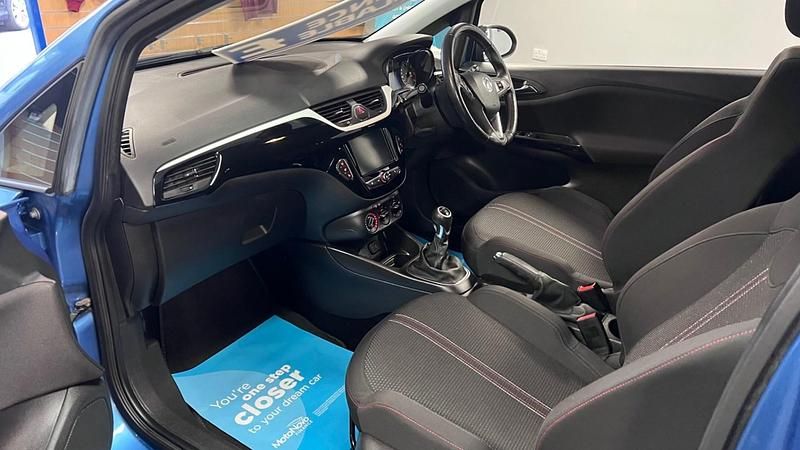 Used Vauxhall Corsa 75 HP (55 kW) 2018 Blue Hatchback