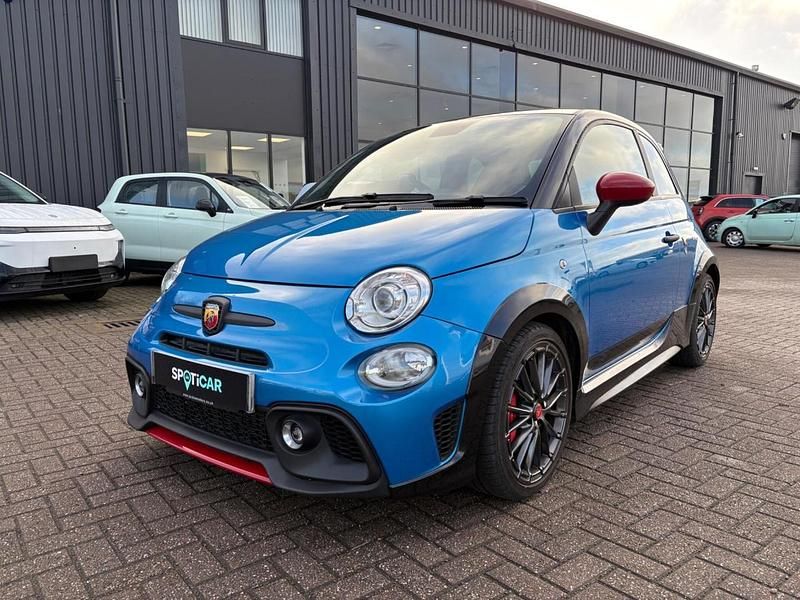 Used Abarth 695 180 HP (132 kW) 2023 Blue Hatchback