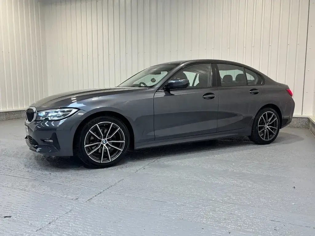 Used BMW 320 Sport Line 190 HP (139 kW) 2019 Grey Sedan