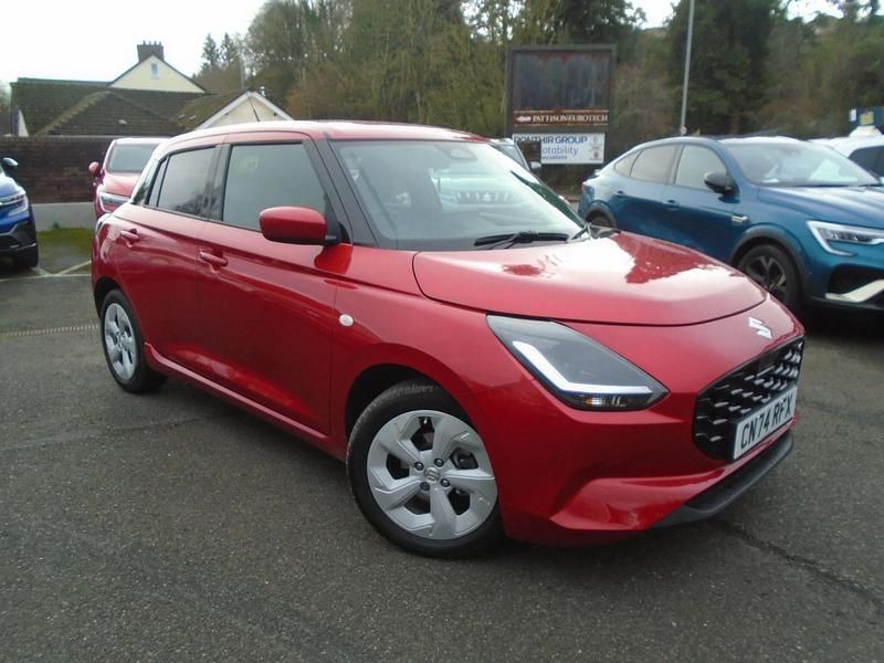 Used Suzuki Swift 82 HP (60 kW) 2025 Red Hatchback