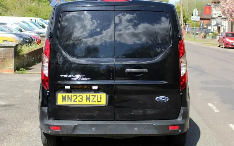 Gebraucht Ford Transit Connect Trend 75 PS (55 kW) 2023 Schwarz Van / Kleinbus