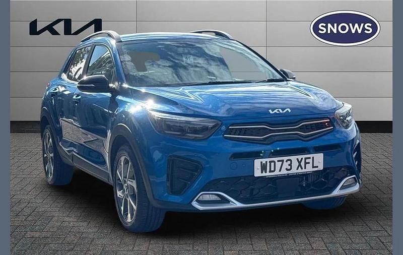 Blue Used 2024 Kia Stonic 4 SUV | £20,250 (Fair price) - Image 1/4