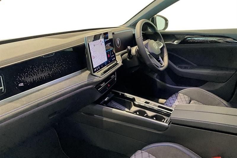 Ny VW Passat R-line 150 HK (110 kW) 2026 Svart Kombi