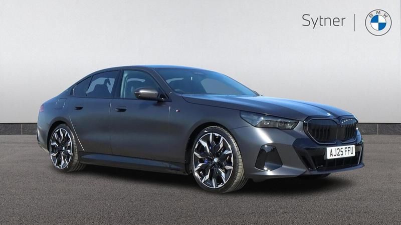 Grey Used 2025 BMW 550e M Sport | £65,250 (Fair price) - Image 1/4