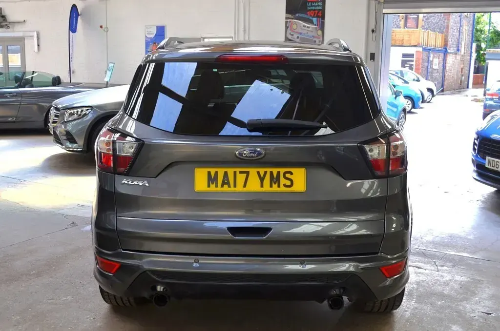 Used Ford Kuga ST-Line 150 HP (110 kW) 2017 Grey SUV