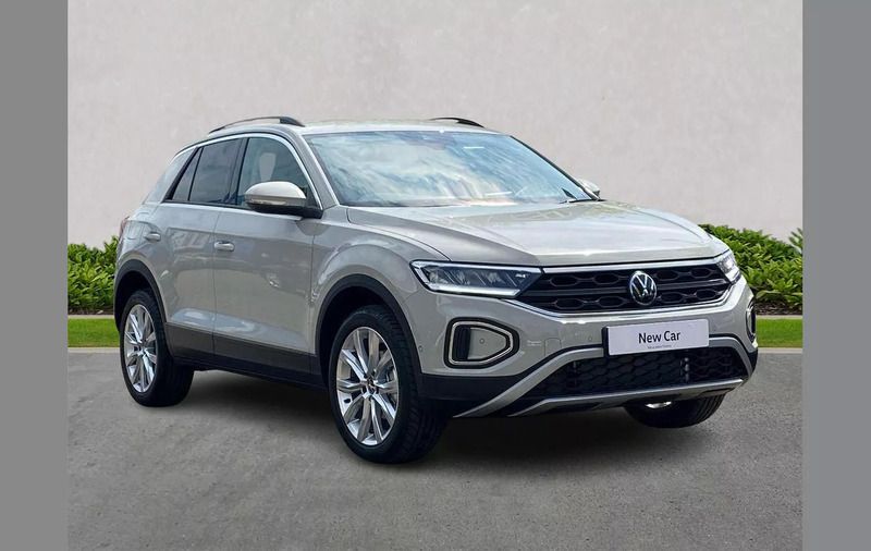 Other New 2024 VW T-Roc Match SUV | £33,399 (Fair price) - Image 1/4