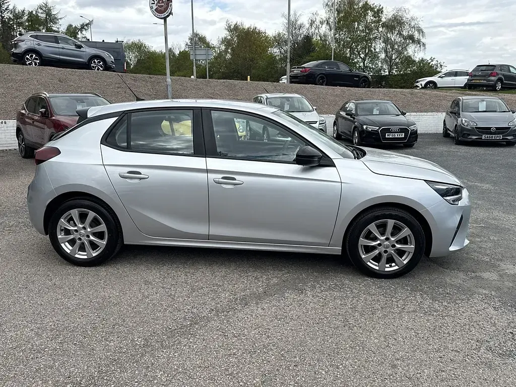 Used Vauxhall Corsa Design Edition 2022 Crystal silver Hatchback
