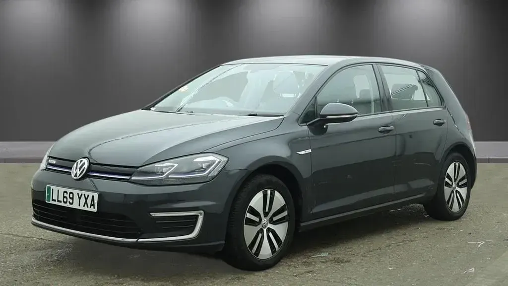 Used VW e-Golf 99 kW (135 HP) 2019 Grey Hatchback