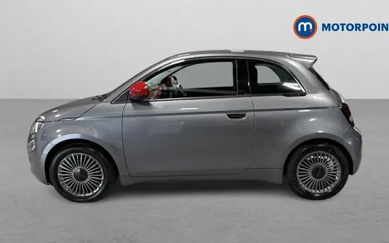 Usado Fiat 500e Red 86 kW (118 CV) 2026 Utilitario