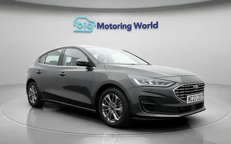 Second-hand Ford Focus Titanium 155 CP (114 kW) 2023 Gri Hatchback