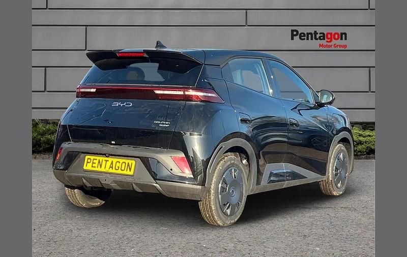 Used BYD Dolphin Surf Comfort 114 kW (156 HP) 2025 Black Hatchback