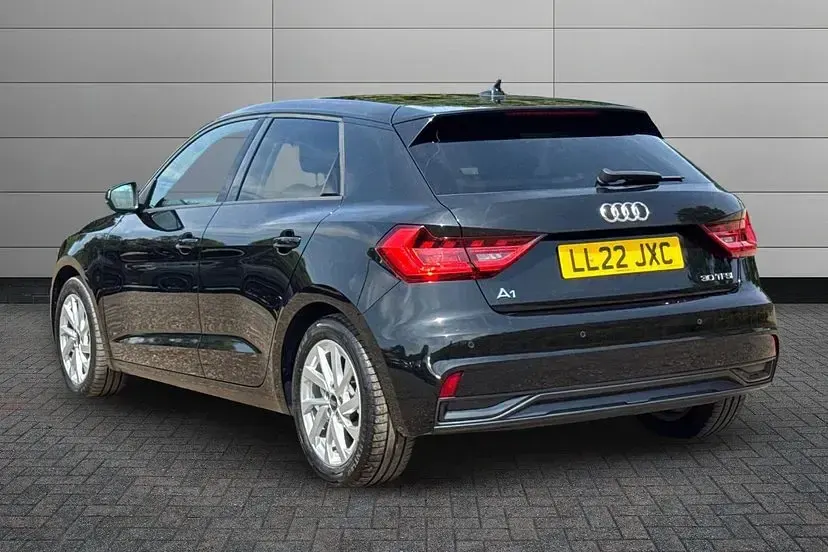 Used Audi A1 Sportback Sport 108 HP (79 kW) 2022 Mythos black Hatchback