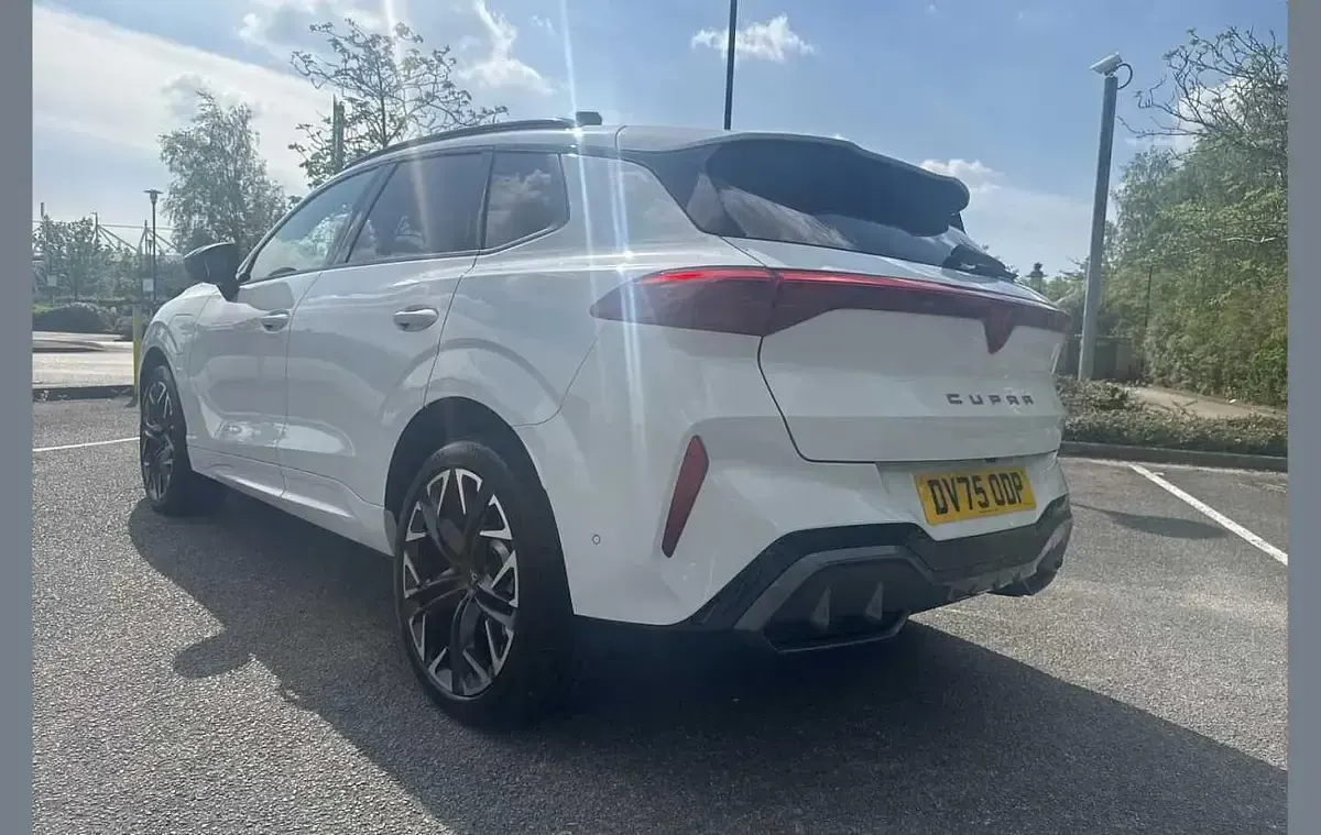 Used Cupra Terramar VZ2 267 HP (196 kW) 2026 White SUV
