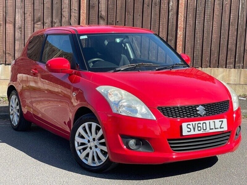 Red Used 2010 Suzuki Swift SZ4 Hatchback | £2,295 (Fair price) - Image 1/4